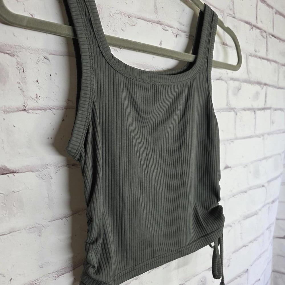Grey Ribbed Stretch Crop - Picture 2 of 4